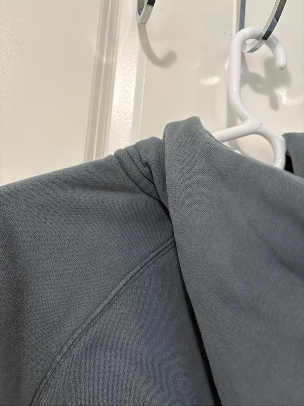 VUORI RESTORE HALF ZIP HOODIE Women’s Size Small - Picture 8 of 9